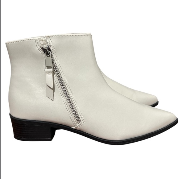 NIB Worthington Brookdale White Ankle Boots Sz 8.5 - Picture 3 of 10